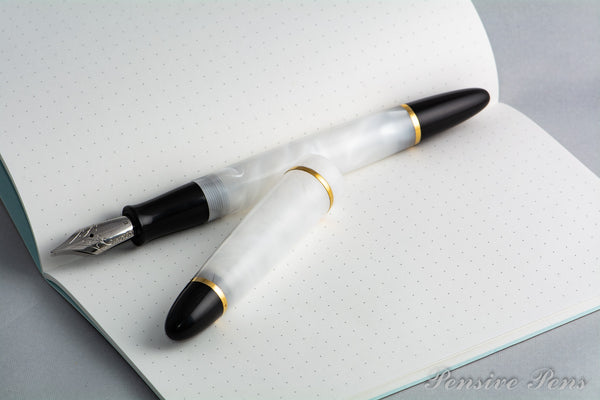Lithos White Fountain Pen - James Finniss